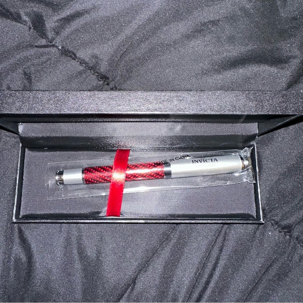 Invicta Pen With Box, Red (IPM442-RED) - Picture 2 of 5